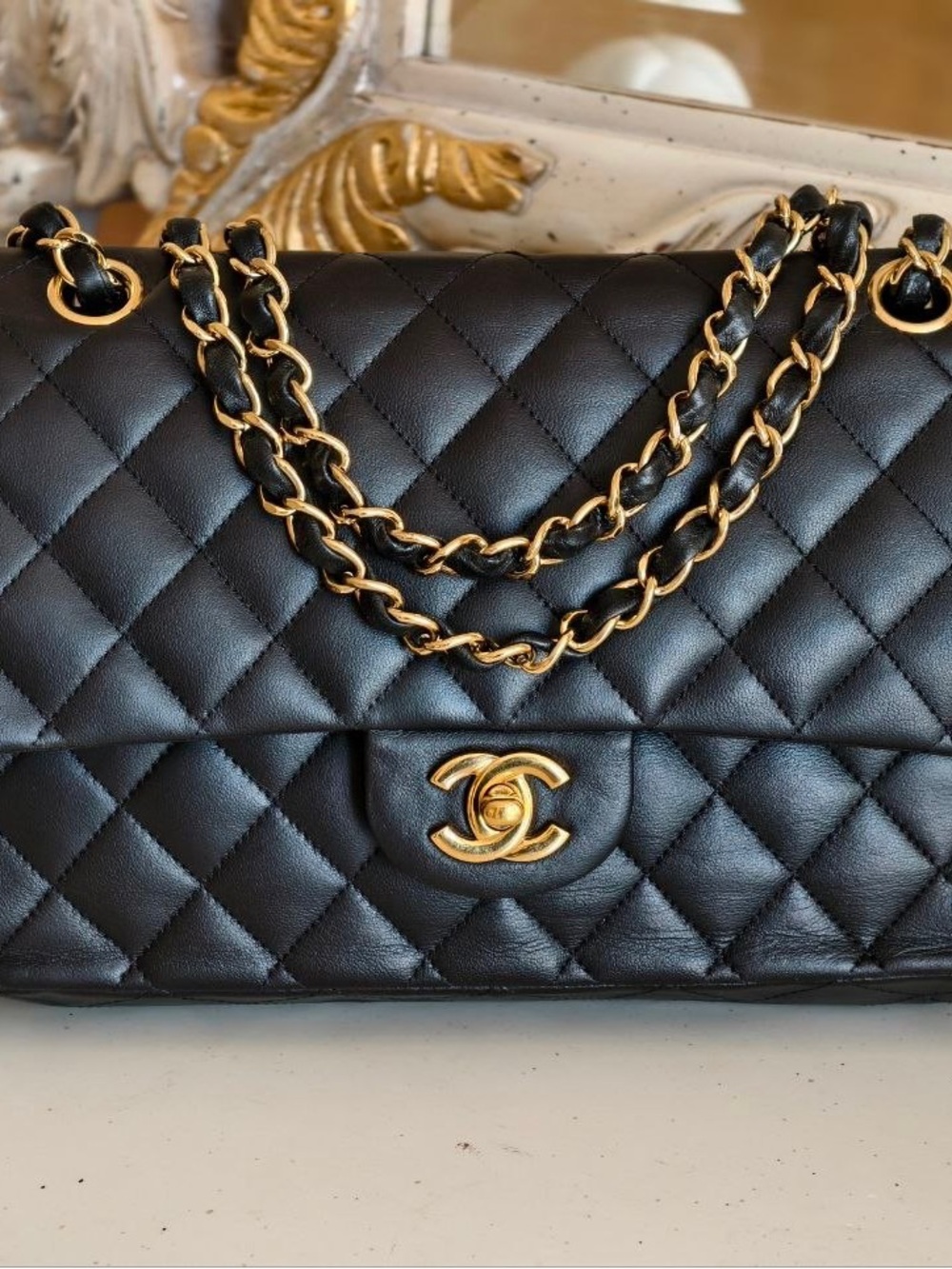 CHANEL Black Quilted Shoulder Bag with Gold Hardware - Picture 2 of 16